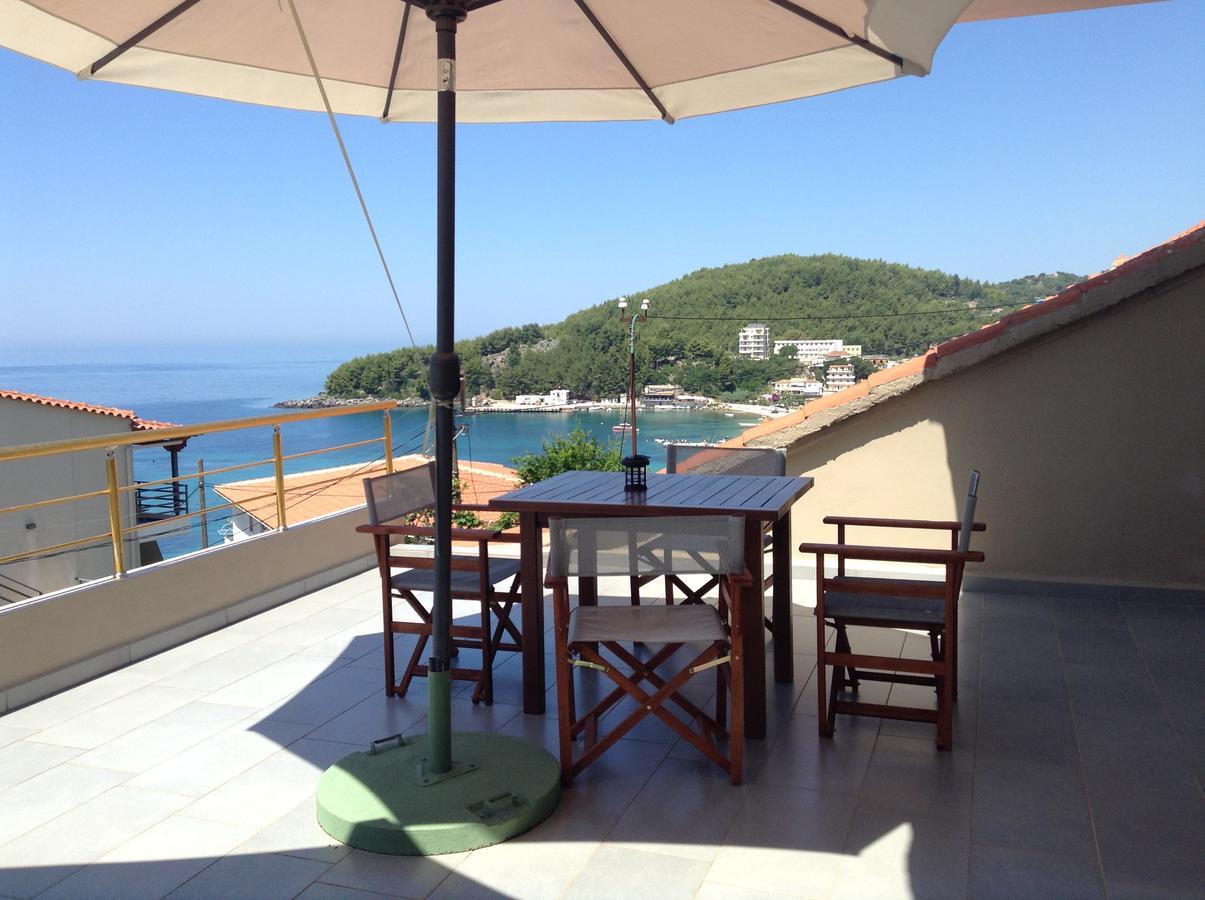Vila Rapo Himare Buitenkant foto