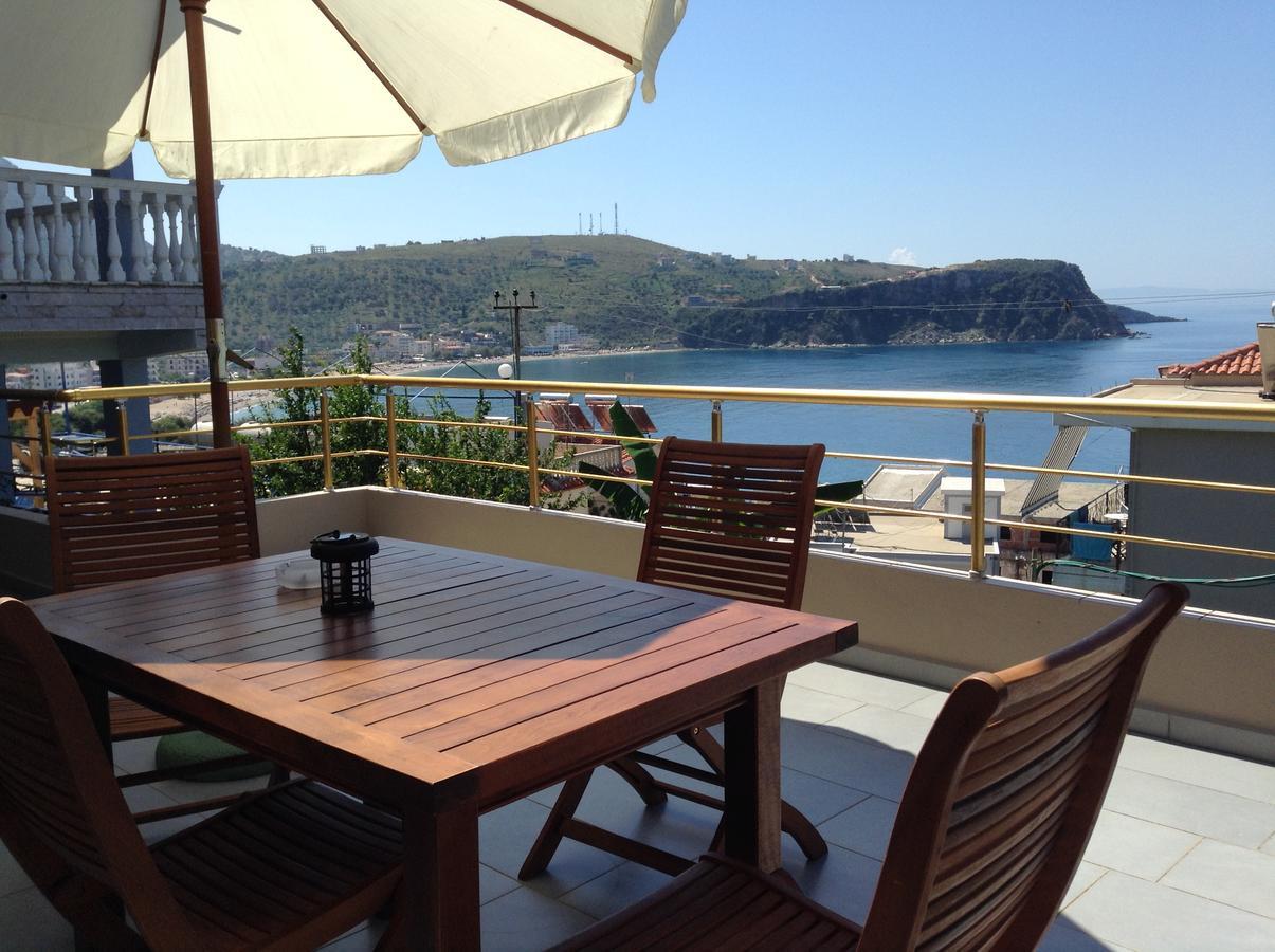 Vila Rapo Himare Buitenkant foto